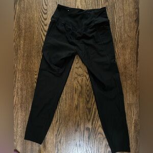 Old Navy Active Black High-Rise Leggings
